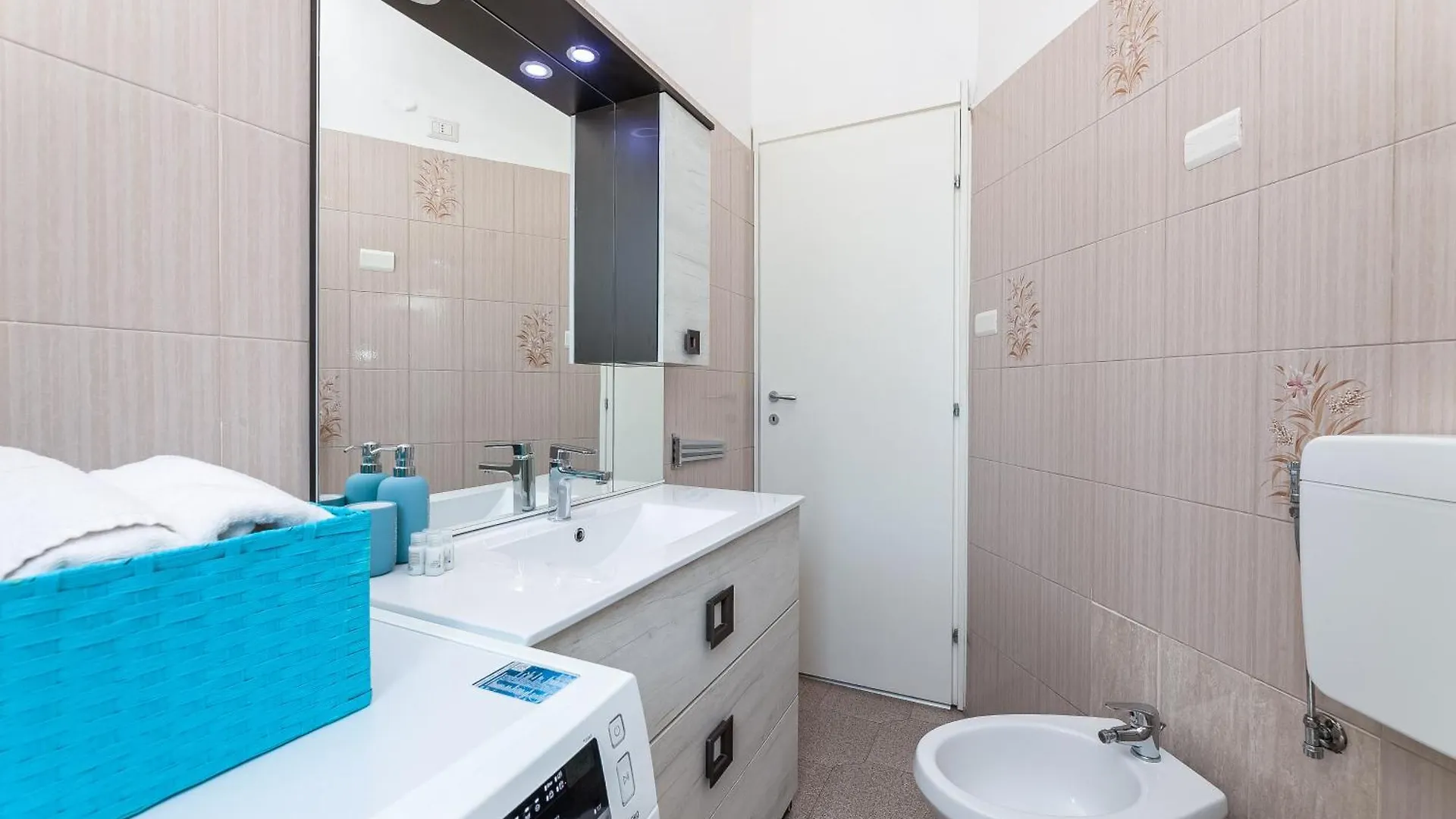 Apartment Near To San Peter Vatican Joya Roma Italy